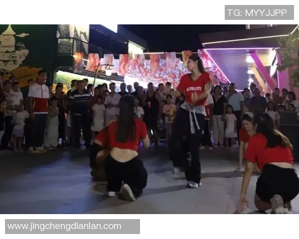 舞动人生的节拍刘娜与街舞的深度对话与心灵碰撞 舞动人生的节拍刘娜与街舞的深度对话与心灵碰撞